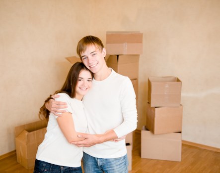 Local furniture pick-up vehicle and loading process in Chelsea